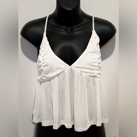 ✨NWT✨ White Crop Top - Picture 7 of 7
